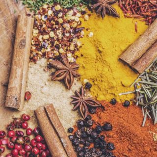 Whole and ground spices